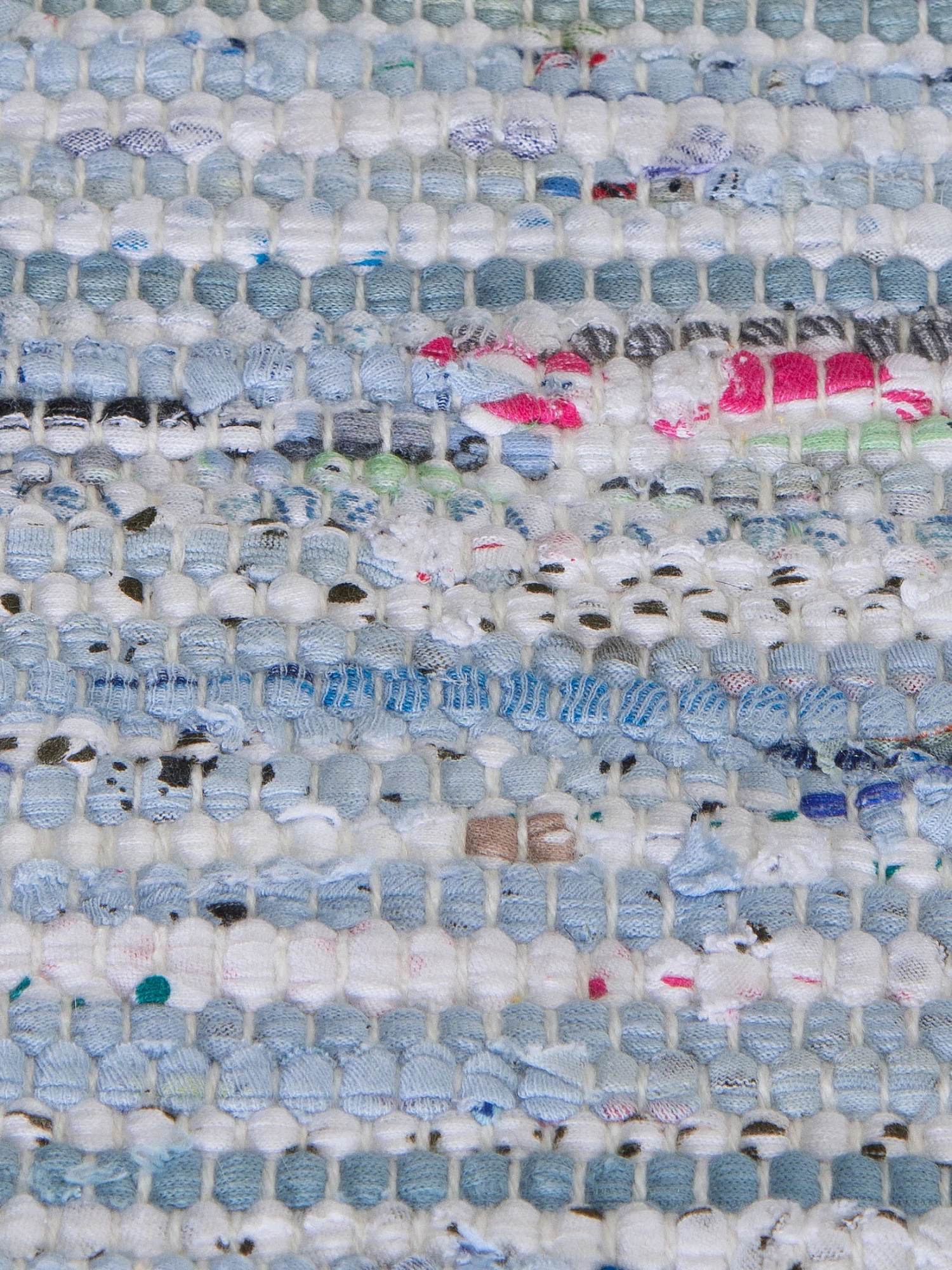 Fleckerl-Teppich, Blue Bay White 6 Fleckerl-Teppich, Blue Bay White – Bild 4