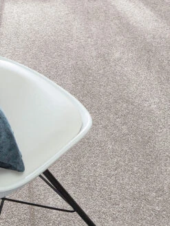 Velours-Teppichboden, Silber